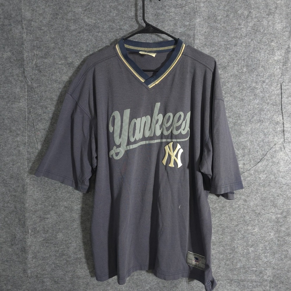VTG New York Yankes Script Patch Vneck Shirt Mens Vintage Lee Sports XL Baseball